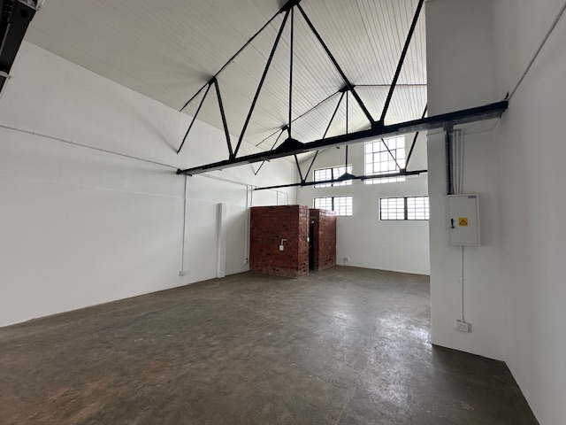 To Let commercial Property for Rent in Maitland Western Cape